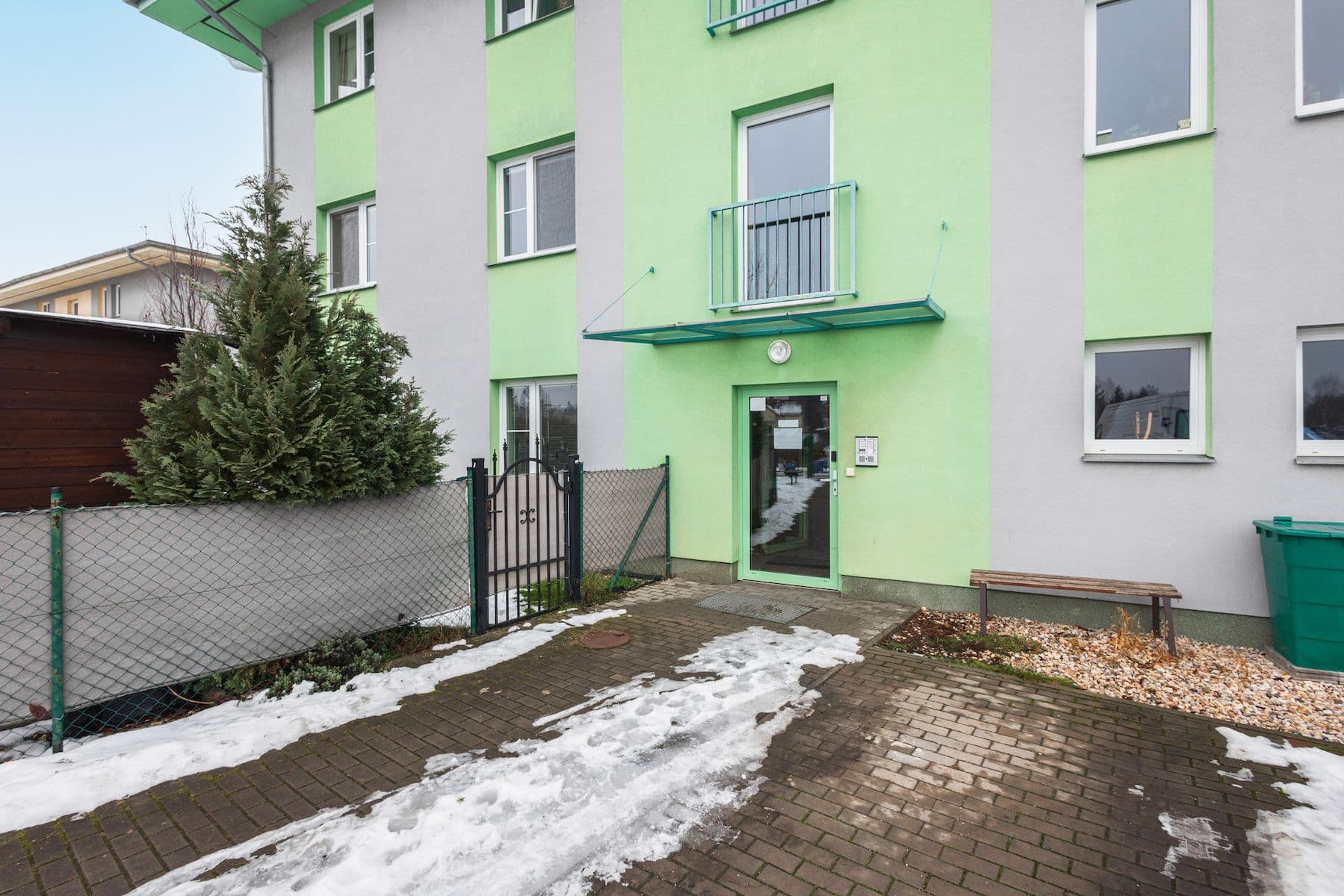 Predaj bytu 3-izbový 69 m², Trojmezní, Šestajovice, Středočeský kraj Predaj bytu 3-izbový 69 m², Trojmezní, Šestajovice, Středočeský kraj