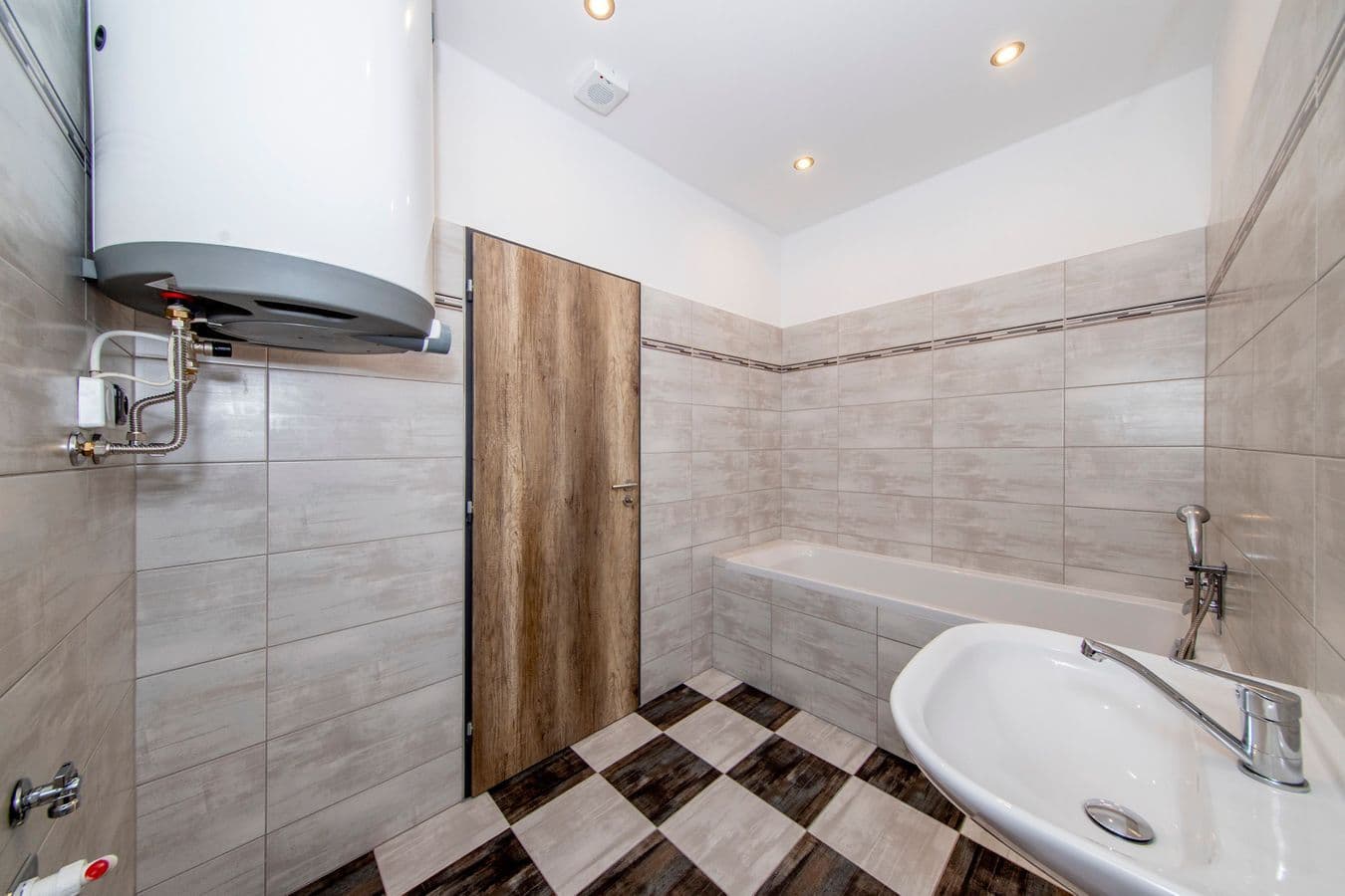 Prenájom bytu 2-izbový 52 m², U Plynárny, Praha, Praha Prenájom bytu 2-izbový 52 m², U Plynárny, Praha, Praha