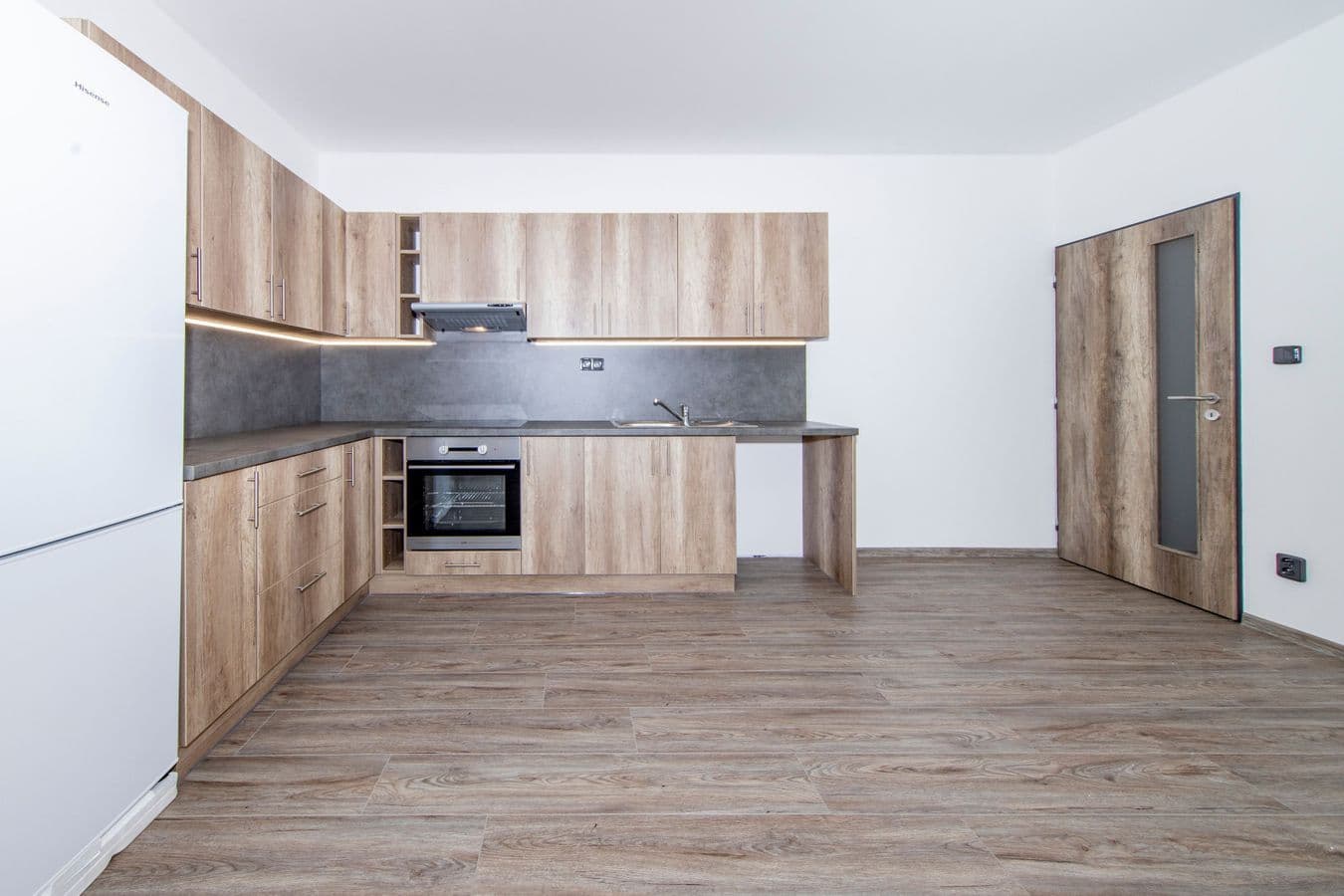 Prenájom bytu 2-izbový 52 m², U Plynárny, Praha, Praha Prenájom bytu 2-izbový 52 m², U Plynárny, Praha, Praha