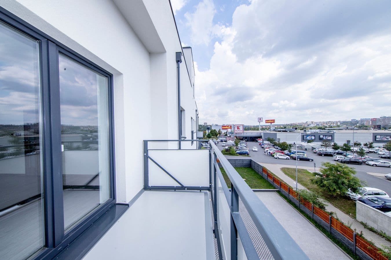 Prenájom bytu 2-izbový 52 m², U Plynárny, Praha, Praha Prenájom bytu 2-izbový 52 m², U Plynárny, Praha, Praha