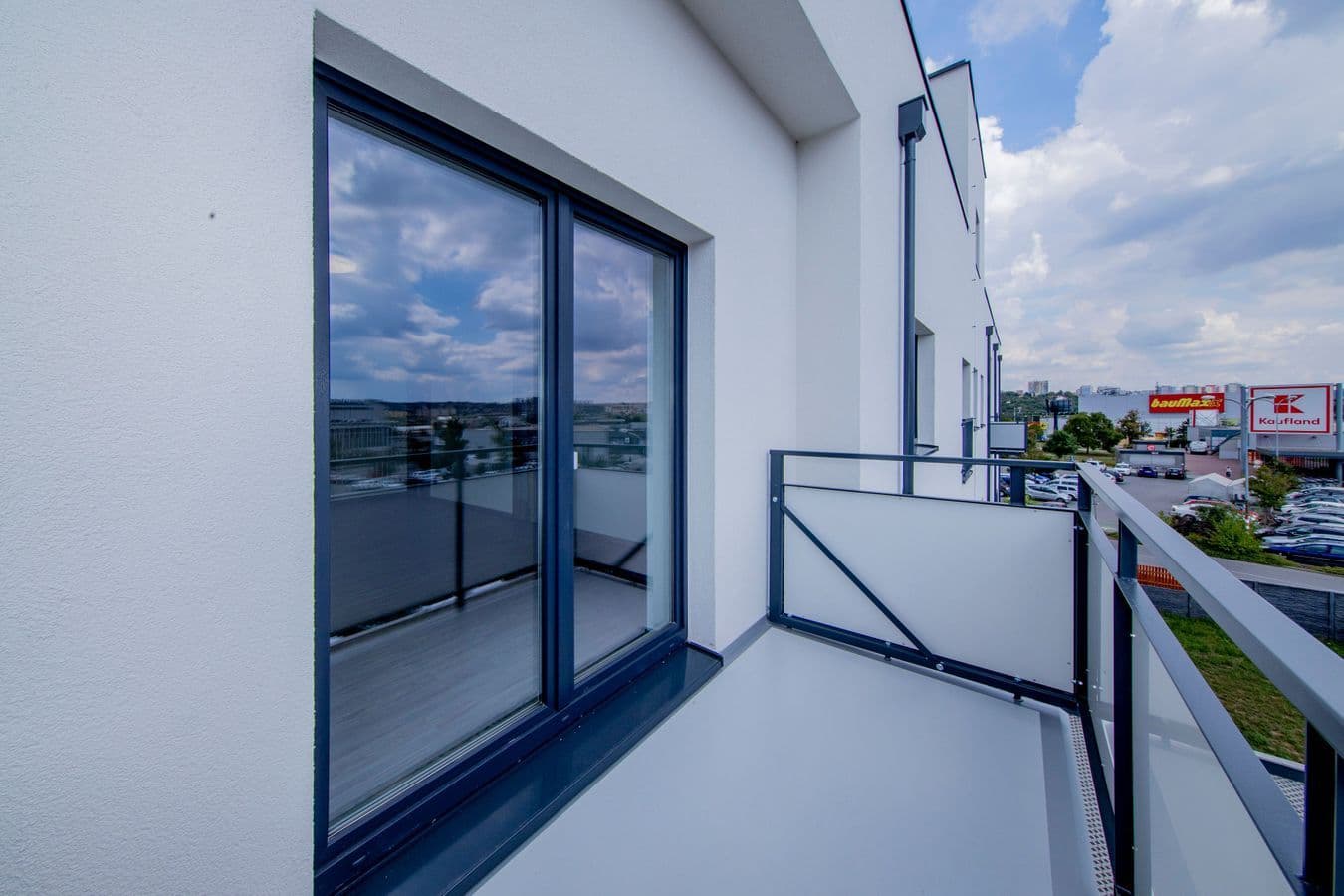 Prenájom bytu 2-izbový 52 m², U Plynárny, Praha, Praha Prenájom bytu 2-izbový 52 m², U Plynárny, Praha, Praha