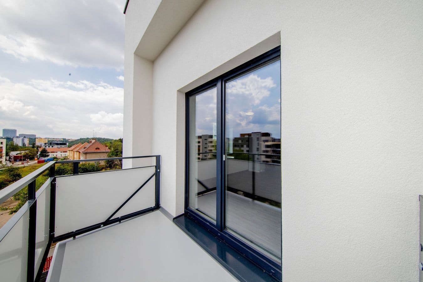 Prenájom bytu 2-izbový 52 m², U Plynárny, Praha, Praha Prenájom bytu 2-izbový 52 m², U Plynárny, Praha, Praha