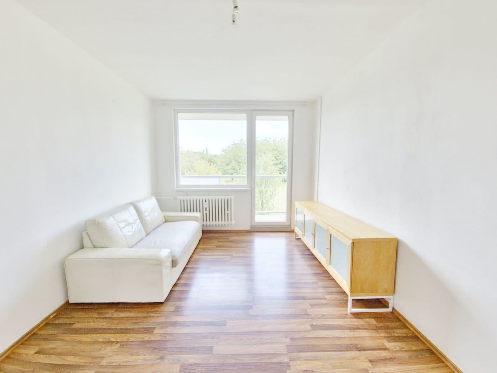 Predaj bytu 2-izbový 47 m², Oleška, Středočeský kraj Predaj bytu 2-izbový 47 m², Oleška, Středočeský kraj