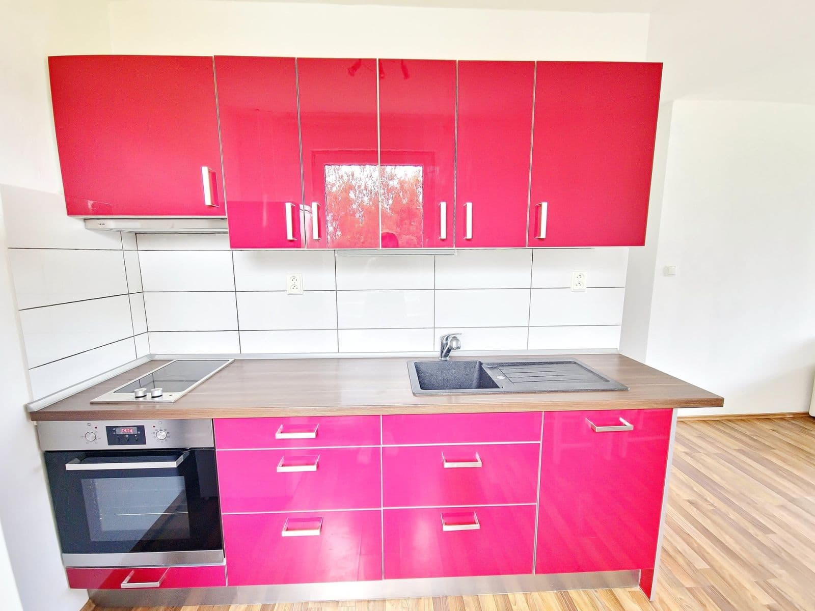 Predaj bytu 2-izbový 47 m², Oleška, Středočeský kraj Predaj bytu 2-izbový 47 m², Oleška, Středočeský kraj