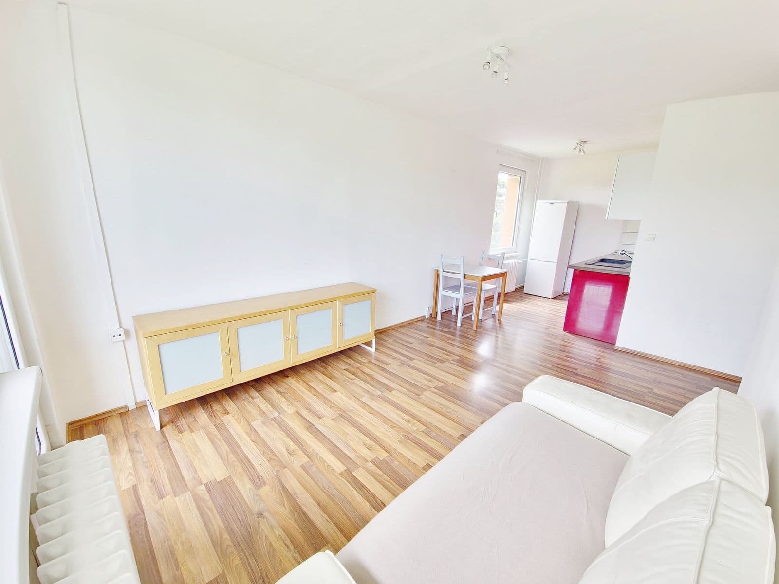 Predaj bytu 2-izbový 47 m², Oleška, Středočeský kraj Predaj bytu 2-izbový 47 m², Oleška, Středočeský kraj