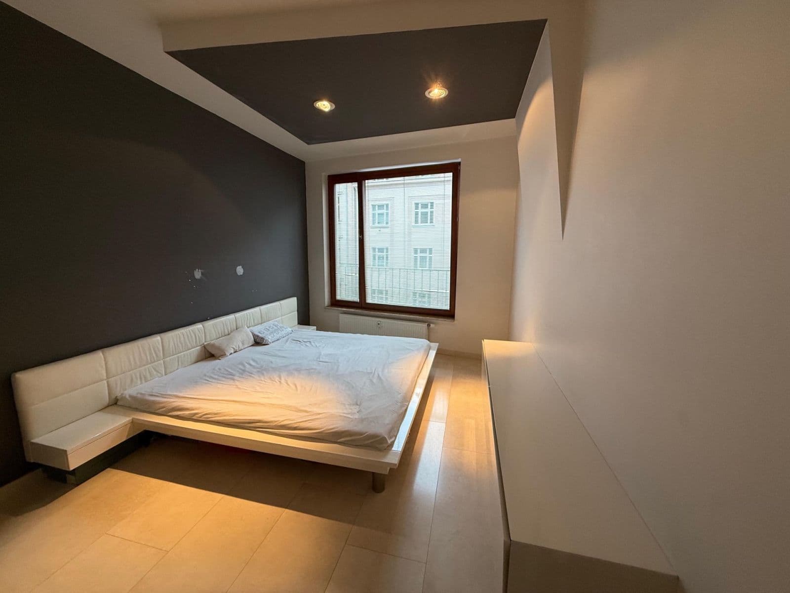 Prenájom bytu 3-izbový 76 m², Pod Kavalírkou, Praha, Praha Prenájom bytu 3-izbový 76 m², Pod Kavalírkou, Praha, Praha