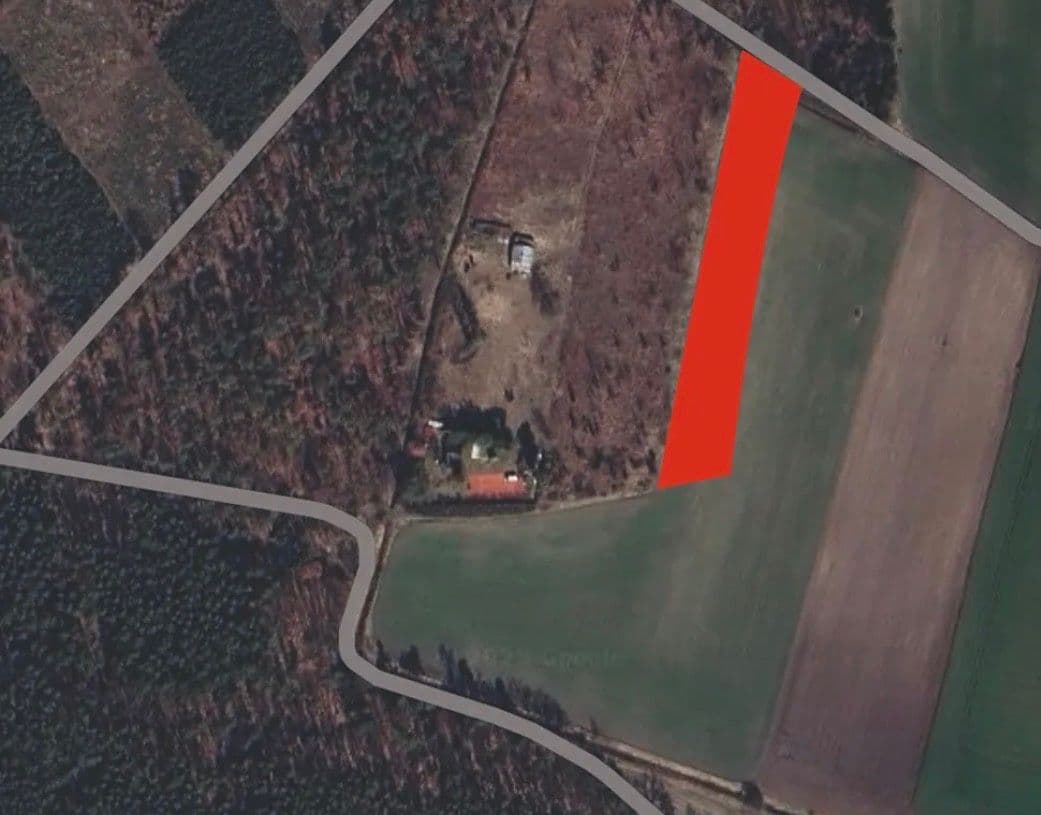 Predaj pozemku 4.717 m², Hlavenec, Středočeský kraj Predaj pozemku 4.717 m², Hlavenec, Středočeský kraj