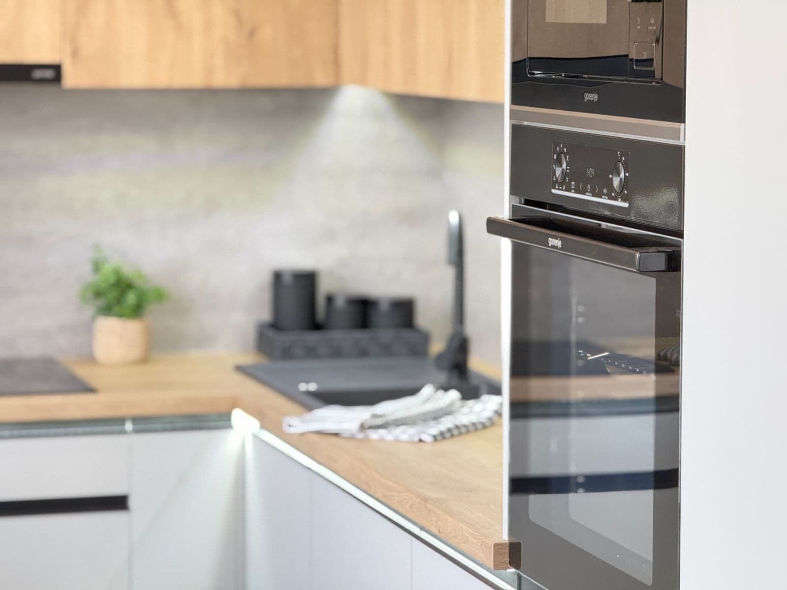 Predaj bytu 3-izbový 64 m², Ukrajinská, Ostrava, Moravskoslezský kraj Predaj bytu 3-izbový 64 m², Ukrajinská, Ostrava, Moravskoslezský kraj