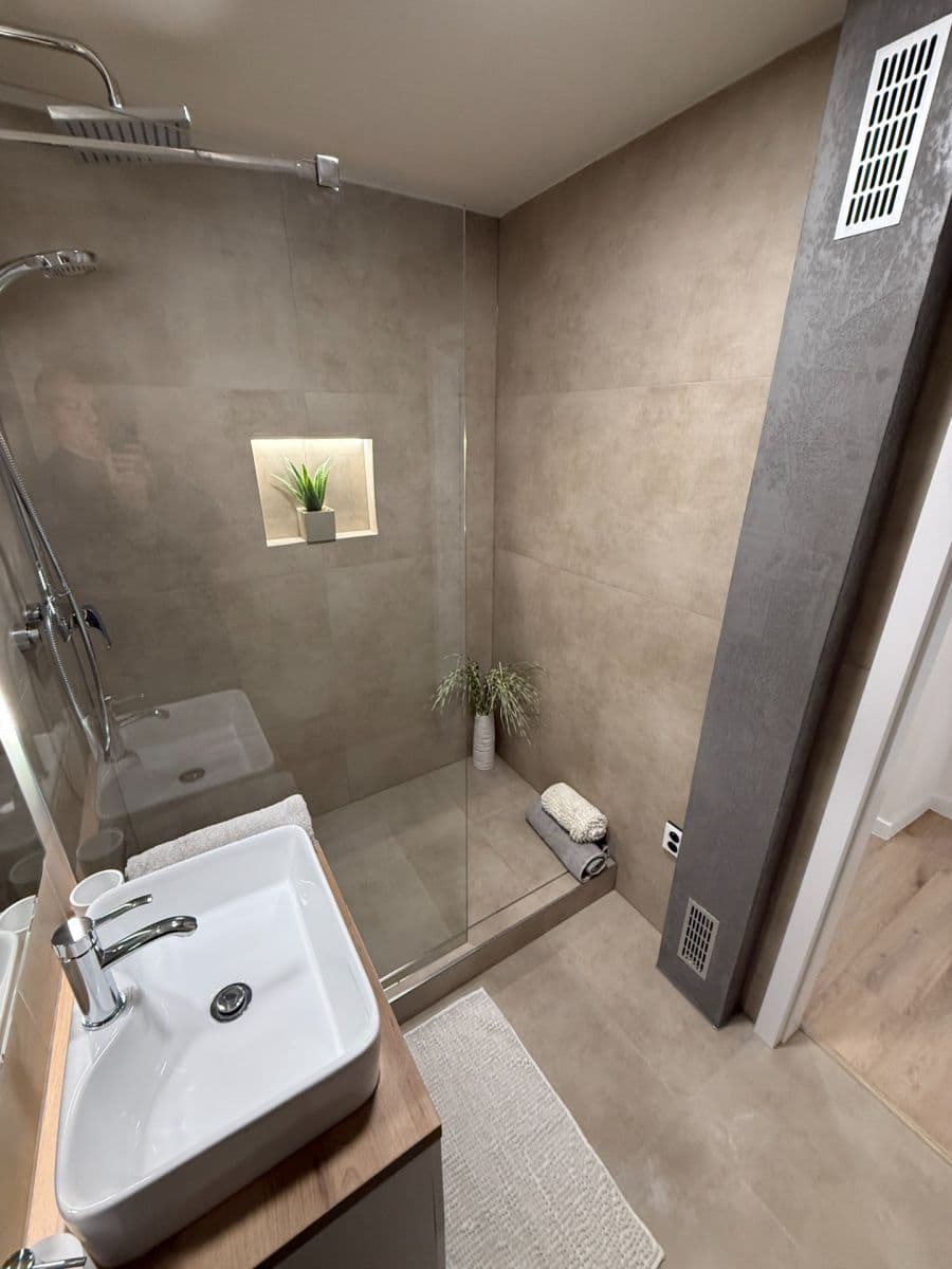 Predaj bytu 3-izbový 64 m², Ukrajinská, Ostrava, Moravskoslezský kraj Predaj bytu 3-izbový 64 m², Ukrajinská, Ostrava, Moravskoslezský kraj