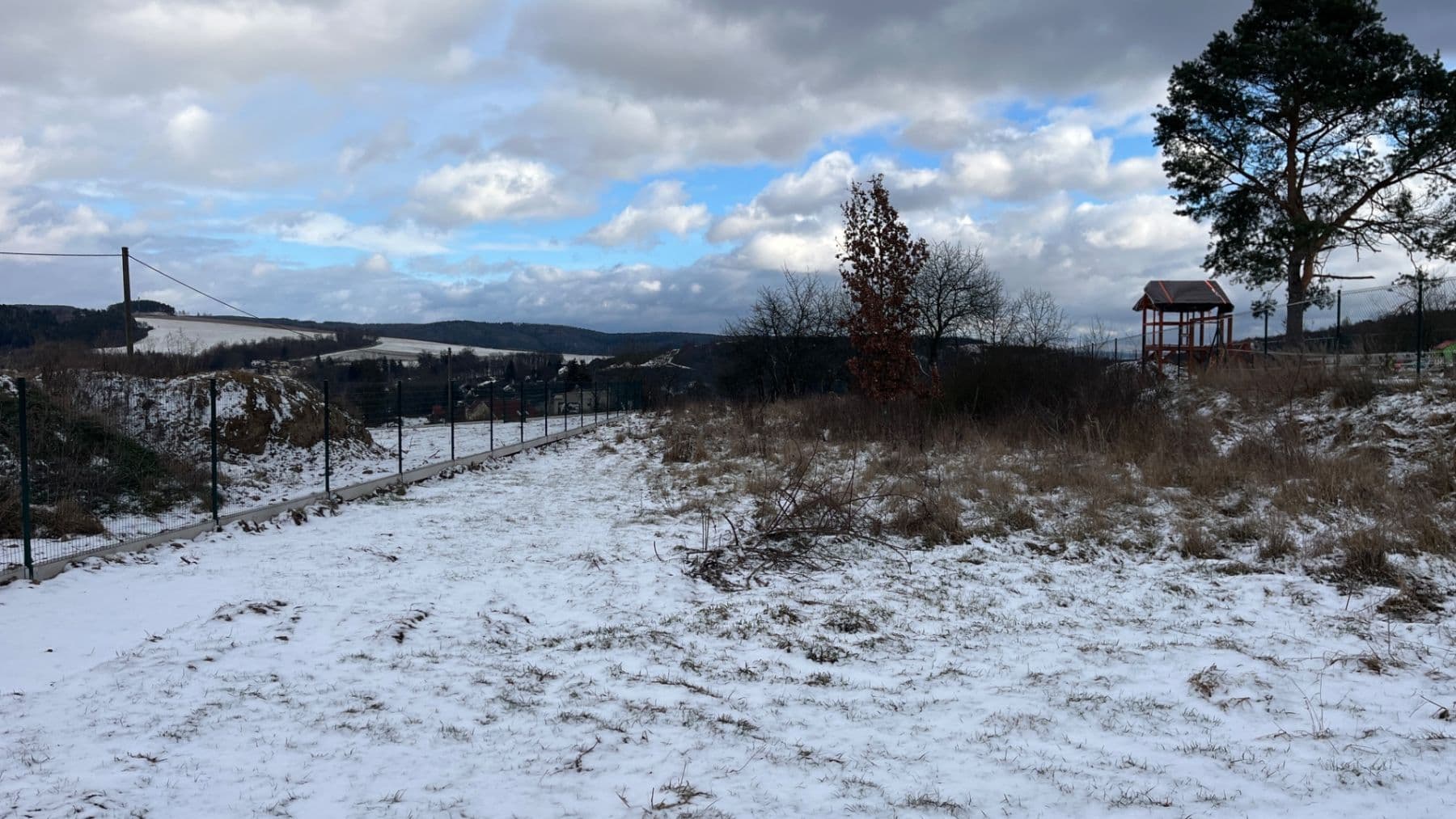 Predaj pozemku 2.006 m², Plasy, Plzeňský kraj Predaj pozemku 2.006 m², Plasy, Plzeňský kraj