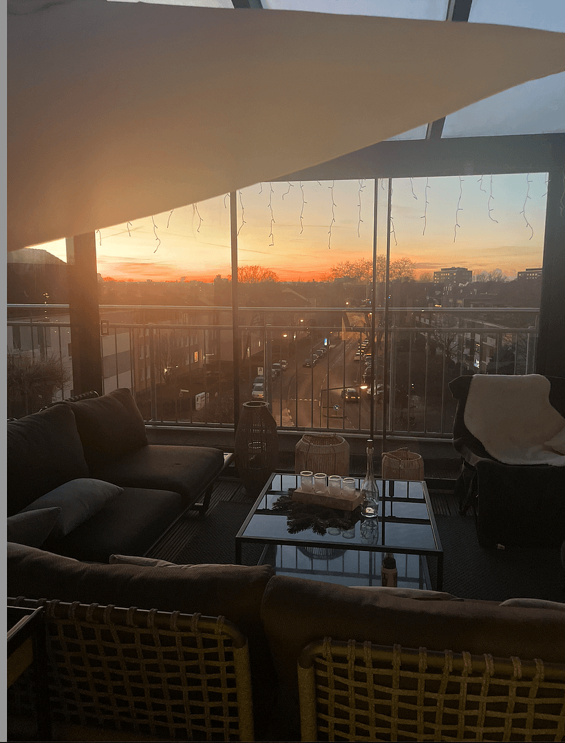 Predaj bytu 5-izbový 112 m², Köln, Severné Porýnie - Westfálsko Predaj bytu 5-izbový 112 m², Köln, Severné Porýnie - Westfálsko