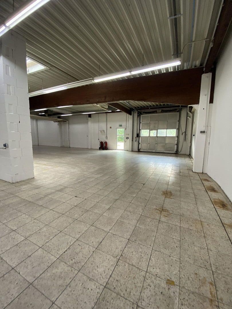 Prenájom nebytového priestoru 969 m², Meißener Dorfstraße 35, Minden, Severné Porýnie - Westfálsko Prenájom nebytového priestoru 969 m², Meißener Dorfstraße 35, Minden, Severné Porýnie - Westfálsko