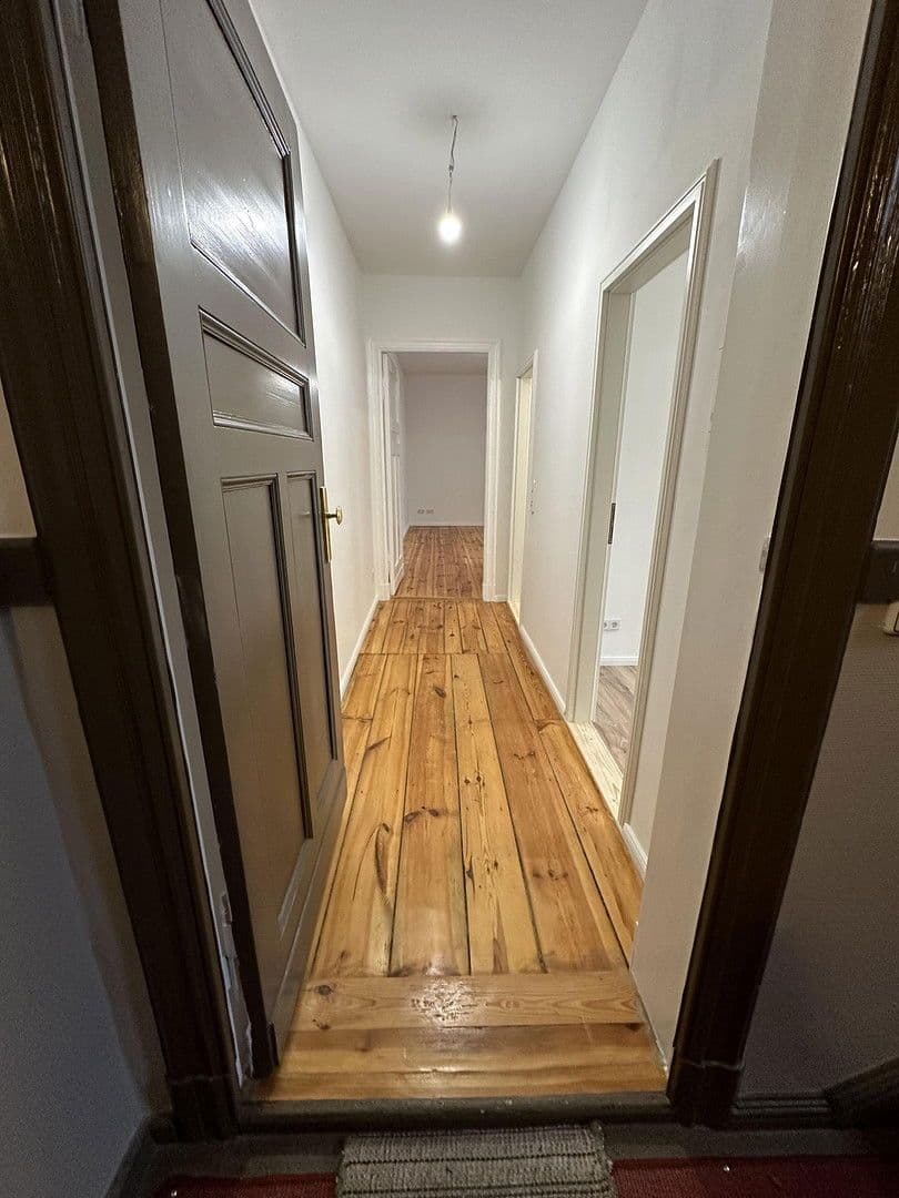 Prenájom bytu 2-izbový 44 m², Berlin, Berlín Prenájom bytu 2-izbový 44 m², Berlin, Berlín