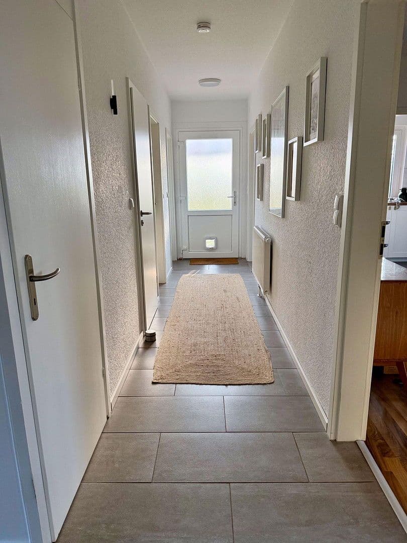 Prenájom domu 120 m², pozemek 1.500 m², Moormerland, Dolné Sasko Prenájom domu 120 m², pozemek 1.500 m², Moormerland, Dolné Sasko