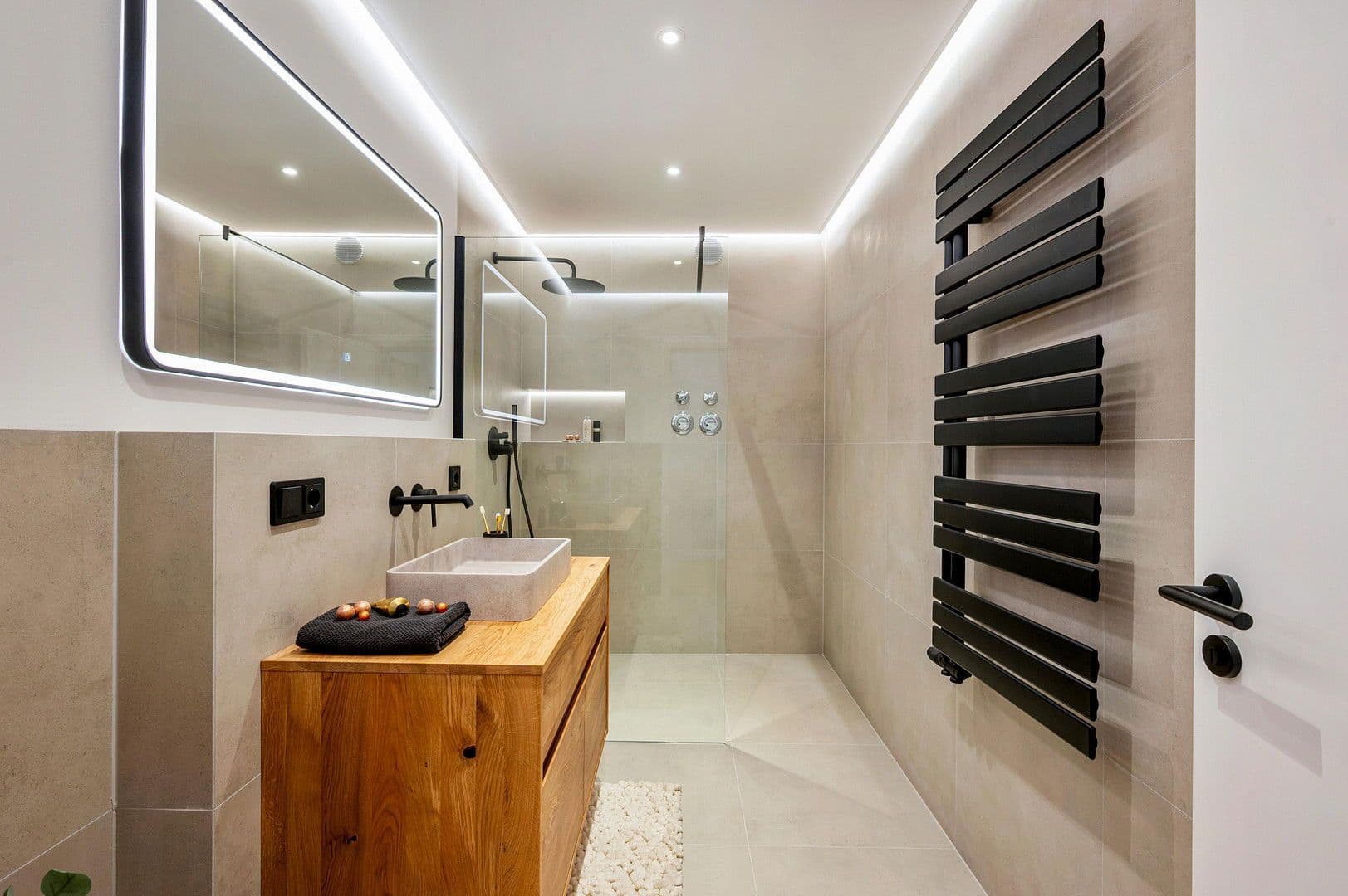 Predaj bytu 3-izbový 98 m², Schriesheim, Bádensko-Wurttembersko Predaj bytu 3-izbový 98 m², Schriesheim, Bádensko-Wurttembersko