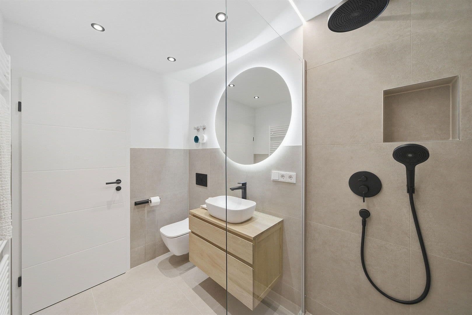 Predaj bytu 2-izbový 65 m², München, Bavorsko Predaj bytu 2-izbový 65 m², München, Bavorsko