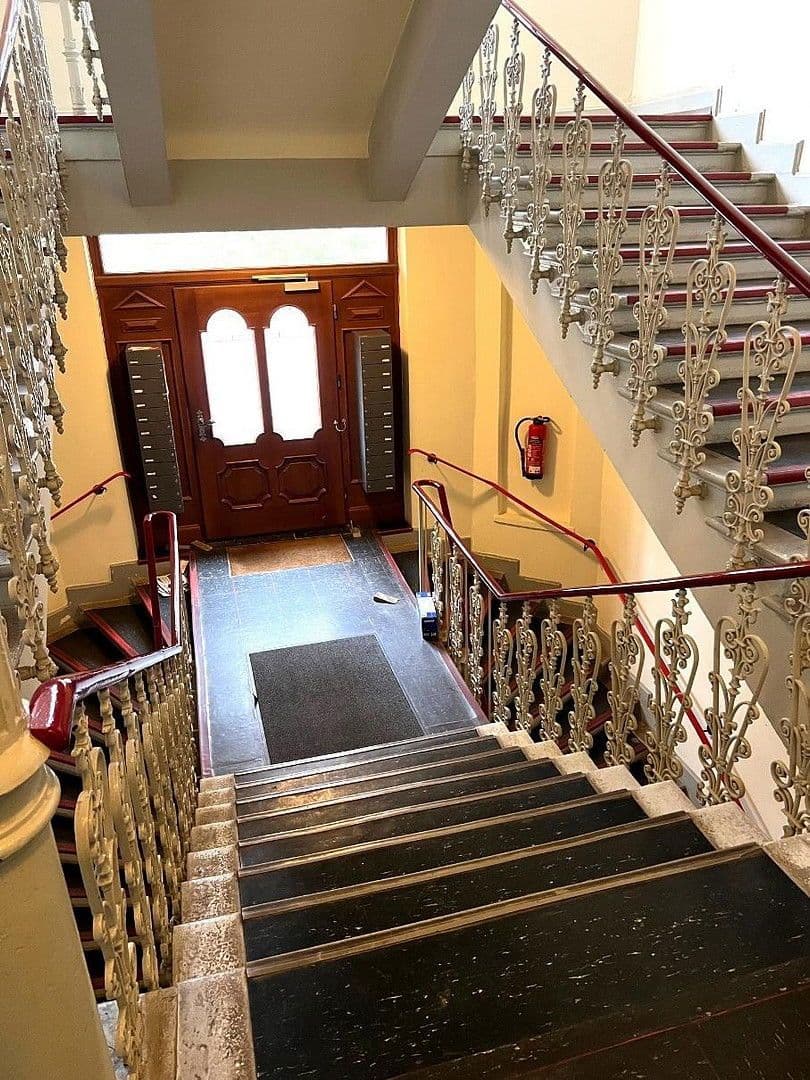 Prenájom bytu 22 m², Baden-Baden, Bádensko-Wurttembersko Prenájom bytu 22 m², Baden-Baden, Bádensko-Wurttembersko