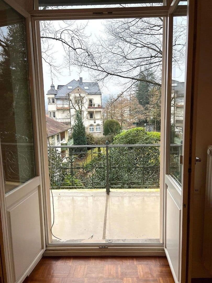 Prenájom bytu 22 m², Baden-Baden, Bádensko-Wurttembersko Prenájom bytu 22 m², Baden-Baden, Bádensko-Wurttembersko