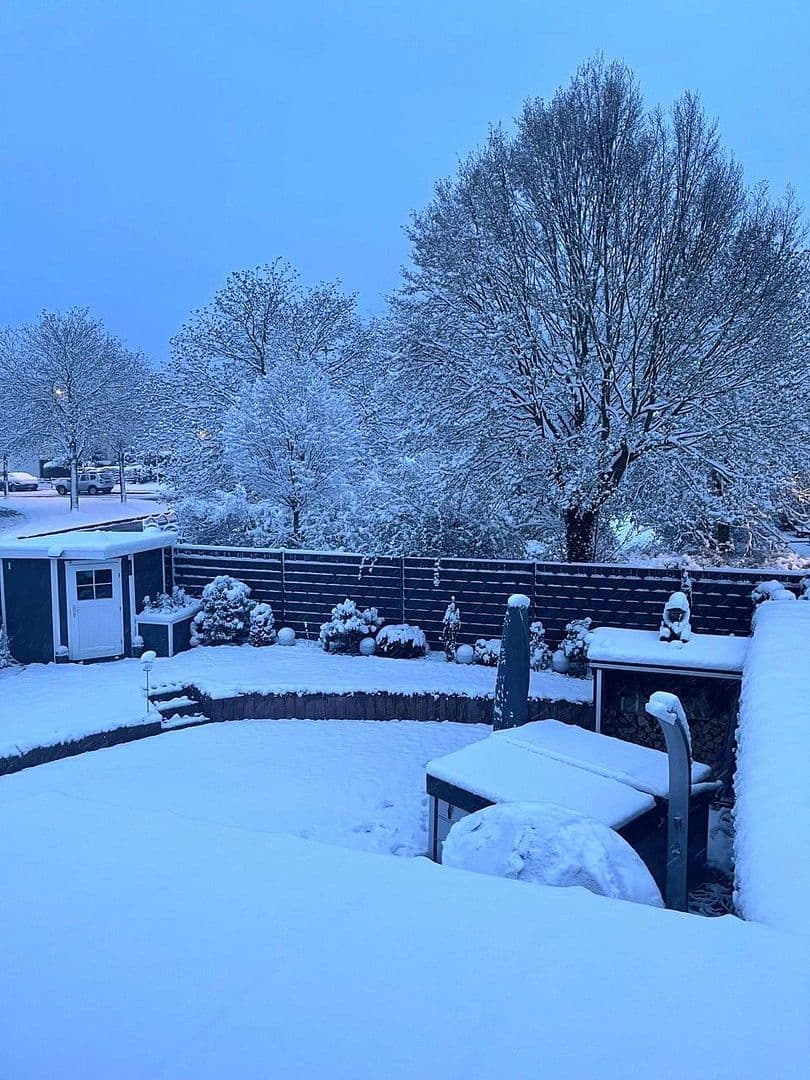 Predaj domu 170 m², pozemek 398 m², Von-Groote-Ring 1, Rheinbach, Severné Porýnie - Westfálsko Predaj domu 170 m², pozemek 398 m², Von-Groote-Ring 1, Rheinbach, Severné Porýnie - Westfálsko