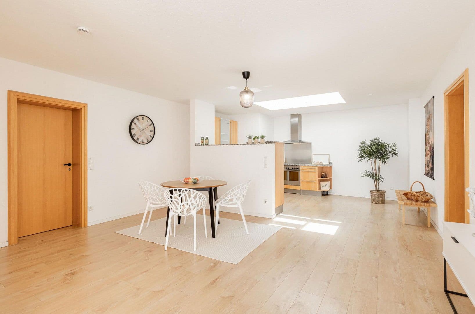 Predaj bytu 4-izbový 140 m², Offenbach, Hesensko Predaj bytu 4-izbový 140 m², Offenbach, Hesensko