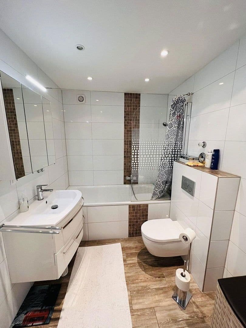 Predaj bytu 3-izbový 90 m², Frankfurt, Hesensko Predaj bytu 3-izbový 90 m², Frankfurt, Hesensko