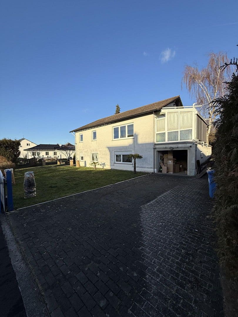 Predaj domu 190 m², pozemek 865 m², Goldbachstr. 2A, Florstadt, Hesensko Predaj domu 190 m², pozemek 865 m², Goldbachstr. 2A, Florstadt, Hesensko