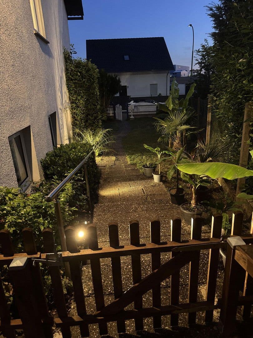 Predaj domu 190 m², pozemek 865 m², Goldbachstr. 2A, Florstadt, Hesensko Predaj domu 190 m², pozemek 865 m², Goldbachstr. 2A, Florstadt, Hesensko