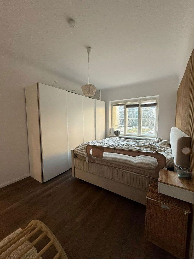 Predaj bytu 3-izbový 91 m², Berlin, Berlín Predaj bytu 3-izbový 91 m², Berlin, Berlín
