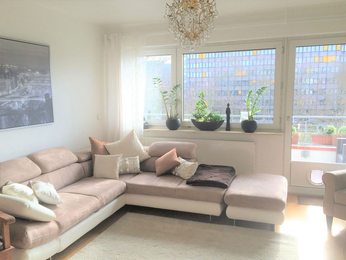 Prenájom bytu 3-izbový 86 m², Ca, Mannheim, Bádensko-Wurttembersko Prenájom bytu 3-izbový 86 m², Ca, Mannheim, Bádensko-Wurttembersko