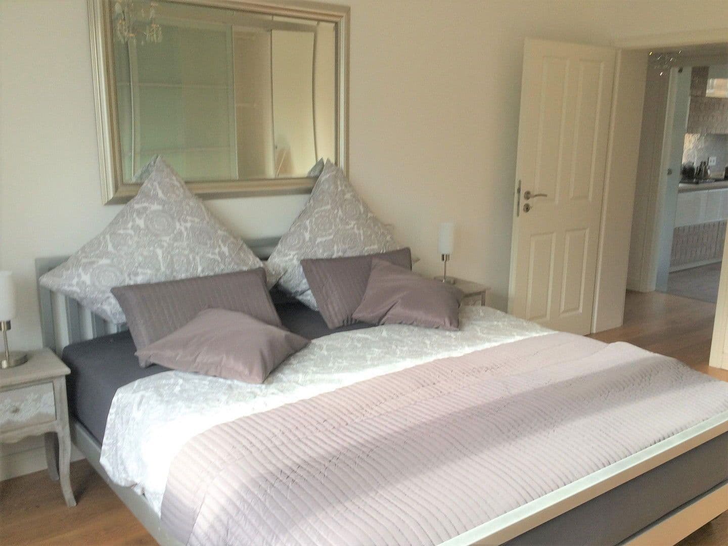 Prenájom bytu 3-izbový 86 m², Ca, Mannheim, Bádensko-Wurttembersko Prenájom bytu 3-izbový 86 m², Ca, Mannheim, Bádensko-Wurttembersko