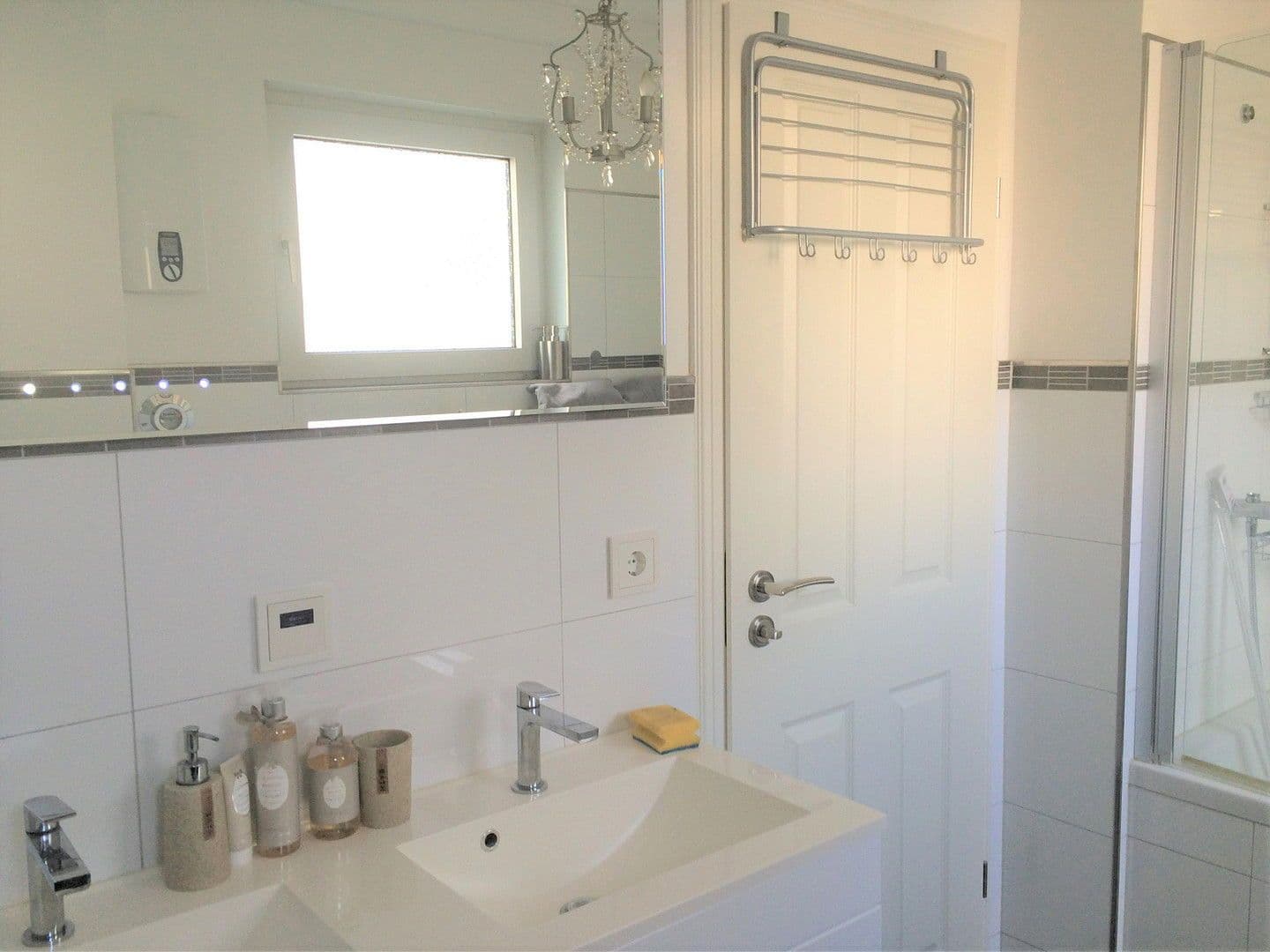 Prenájom bytu 3-izbový 86 m², Ca, Mannheim, Bádensko-Wurttembersko Prenájom bytu 3-izbový 86 m², Ca, Mannheim, Bádensko-Wurttembersko