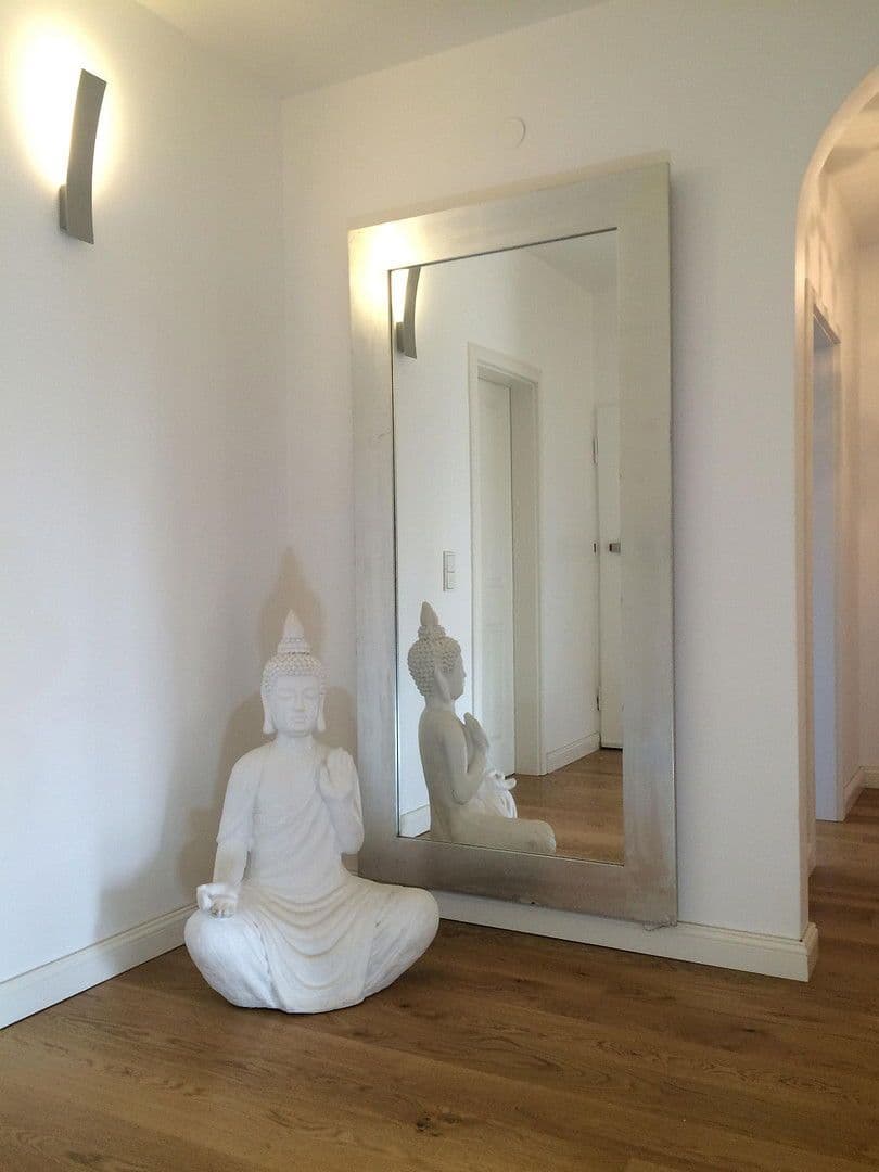 Prenájom bytu 3-izbový 86 m², Ca, Mannheim, Bádensko-Wurttembersko Prenájom bytu 3-izbový 86 m², Ca, Mannheim, Bádensko-Wurttembersko