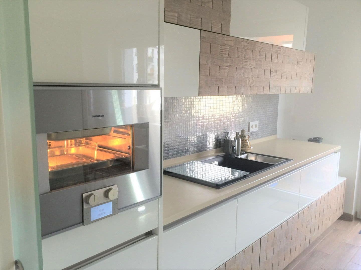 Prenájom bytu 3-izbový 86 m², Ca, Mannheim, Bádensko-Wurttembersko Prenájom bytu 3-izbový 86 m², Ca, Mannheim, Bádensko-Wurttembersko