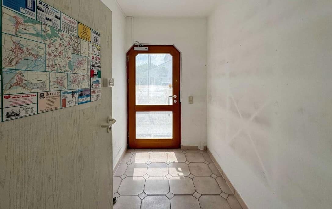 Prenájom kancelárie 150 m², Hutstraße 15,, Itzgrund, Bavorsko Prenájom kancelárie 150 m², Hutstraße 15,, Itzgrund, Bavorsko