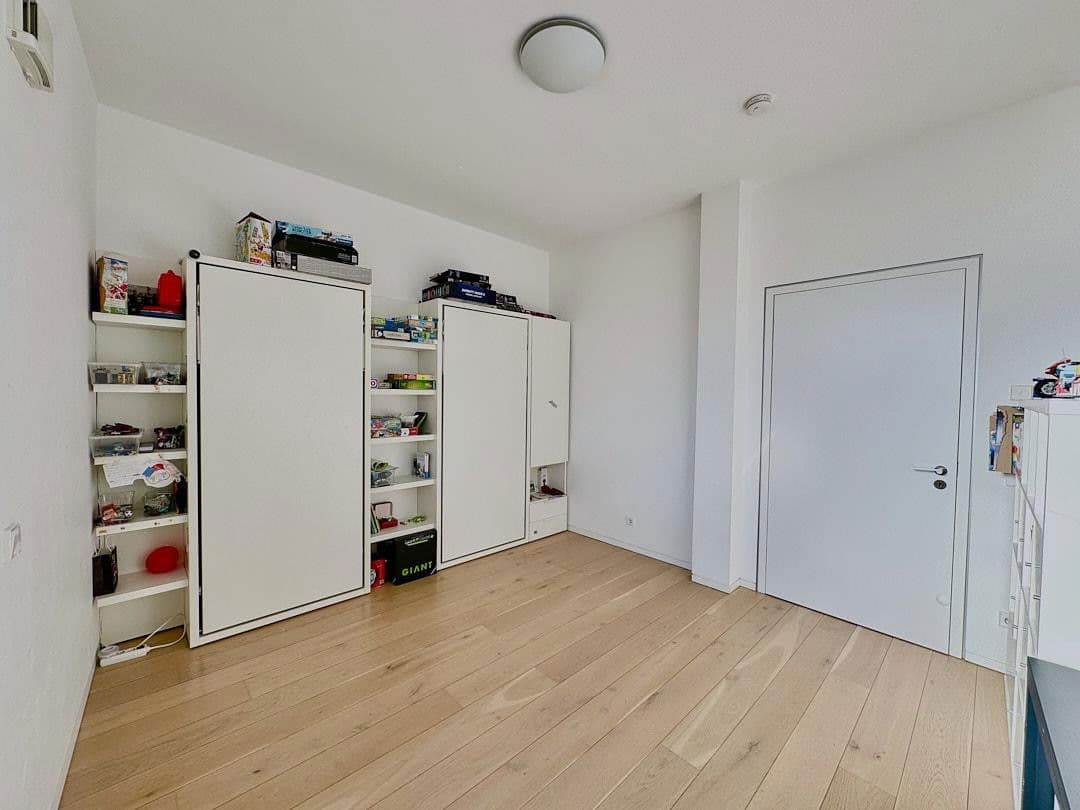 Predaj bytu 4-izbový 144 m², Frankfurt am Main, Hesensko Predaj bytu 4-izbový 144 m², Frankfurt am Main, Hesensko