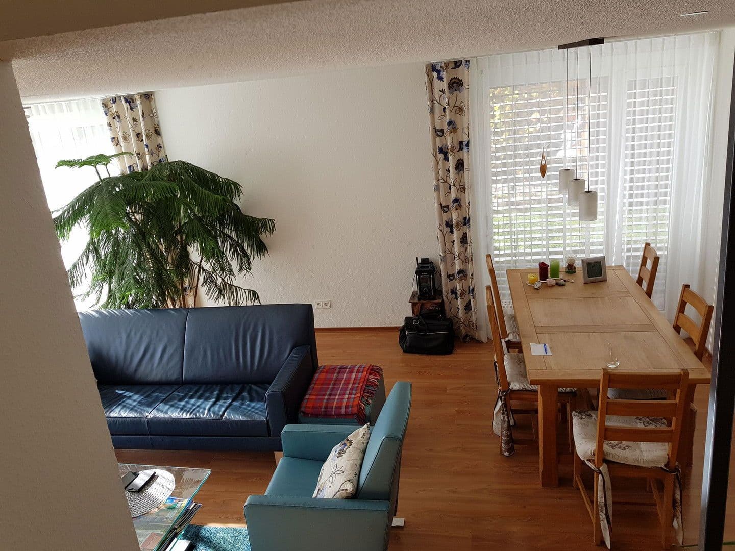 Predaj domu 146 m², pozemek 264 m², Singen (Hohentwiel), Bádensko-Wurttembersko Predaj domu 146 m², pozemek 264 m², Singen (Hohentwiel), Bádensko-Wurttembersko