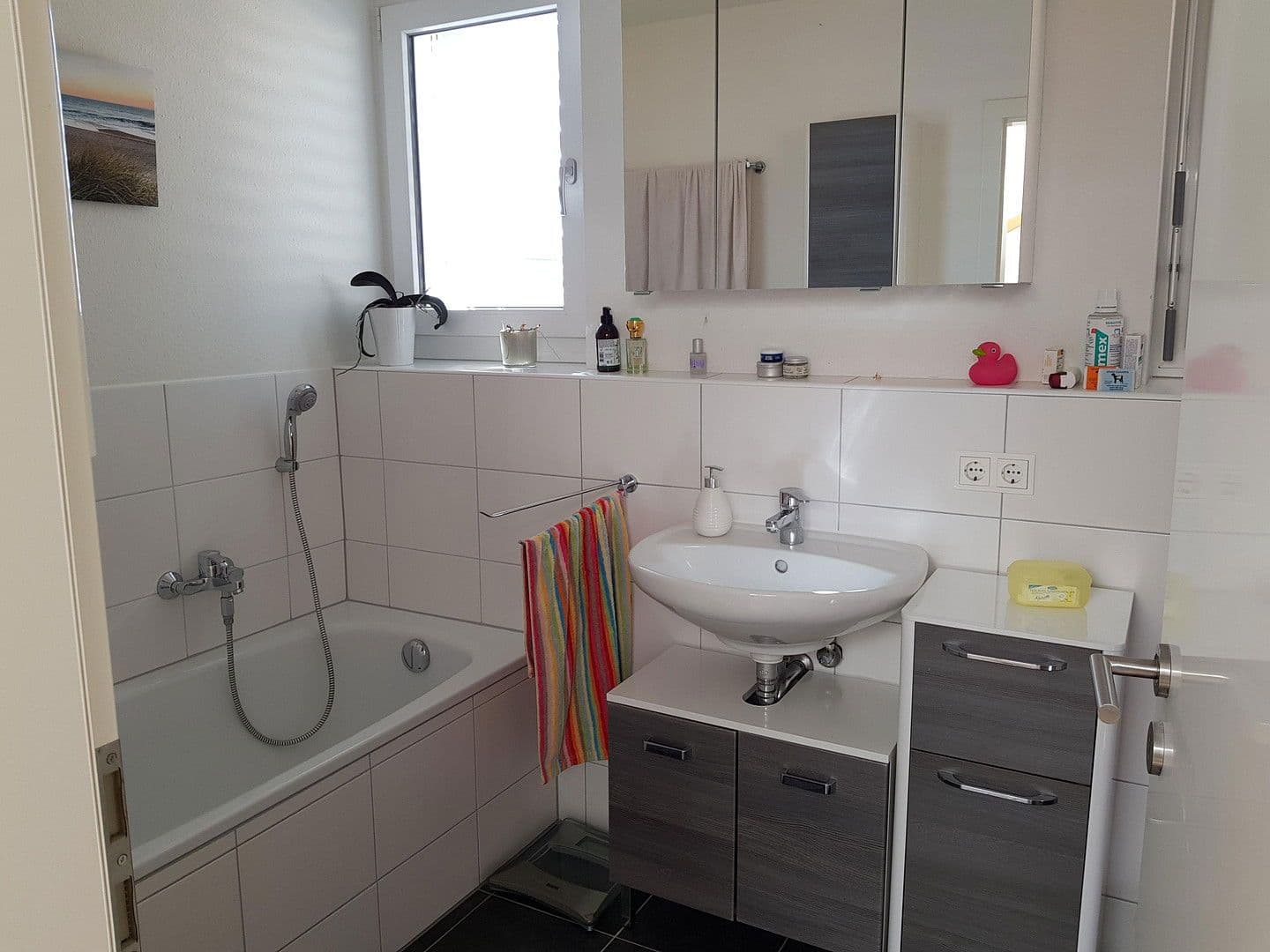 Predaj domu 146 m², pozemek 264 m², Singen (Hohentwiel), Bádensko-Wurttembersko Predaj domu 146 m², pozemek 264 m², Singen (Hohentwiel), Bádensko-Wurttembersko