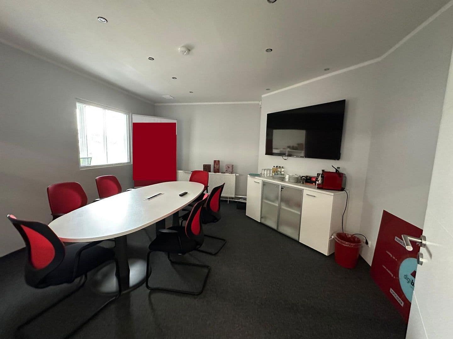 Prenájom nebytového priestoru 22.000 m², Steinbergstr. 3, Leipzig, Leipzig OT Holzhausen, Sasko Prenájom nebytového priestoru 22.000 m², Steinbergstr. 3, Leipzig, Leipzig OT Holzhausen, Sasko