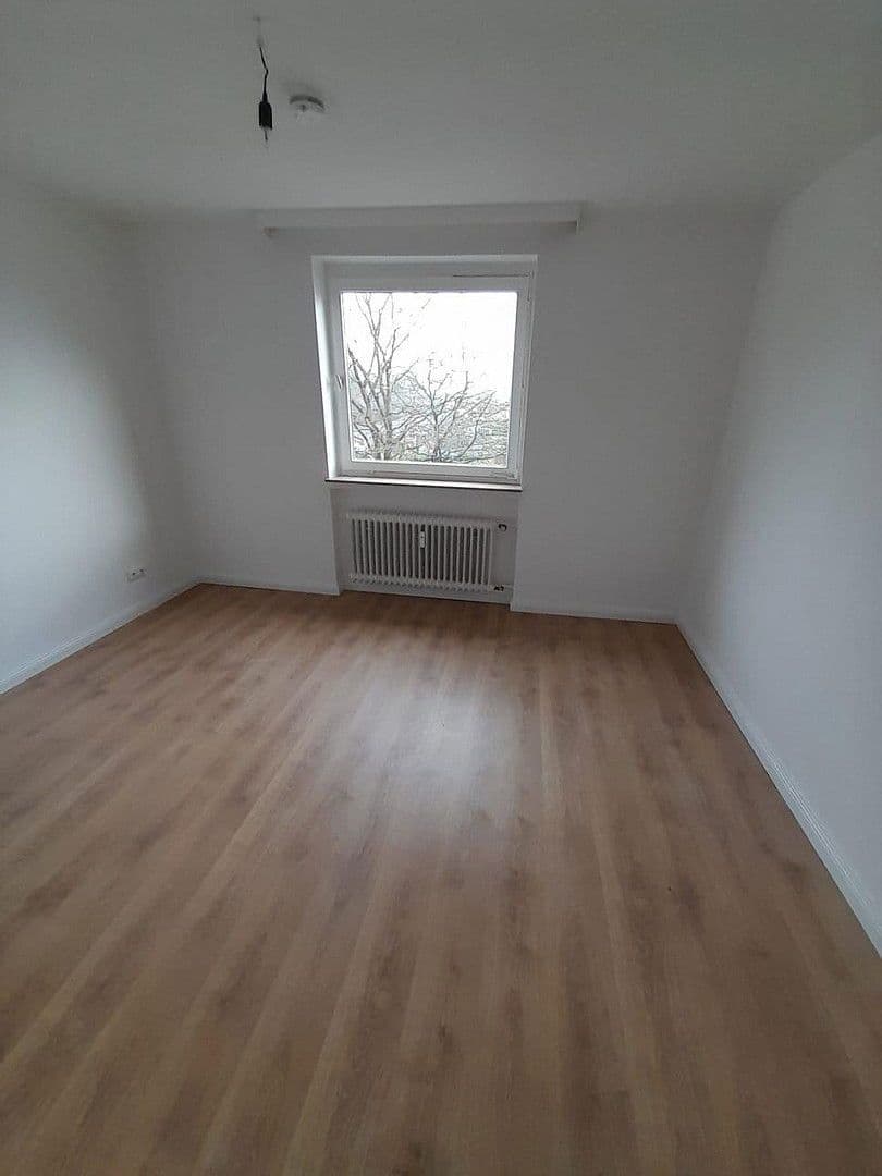 Prenájom bytu 4-izbový 86 m², Pappelstraße 8, Visselhövede, Dolné Sasko Prenájom bytu 4-izbový 86 m², Pappelstraße 8, Visselhövede, Dolné Sasko