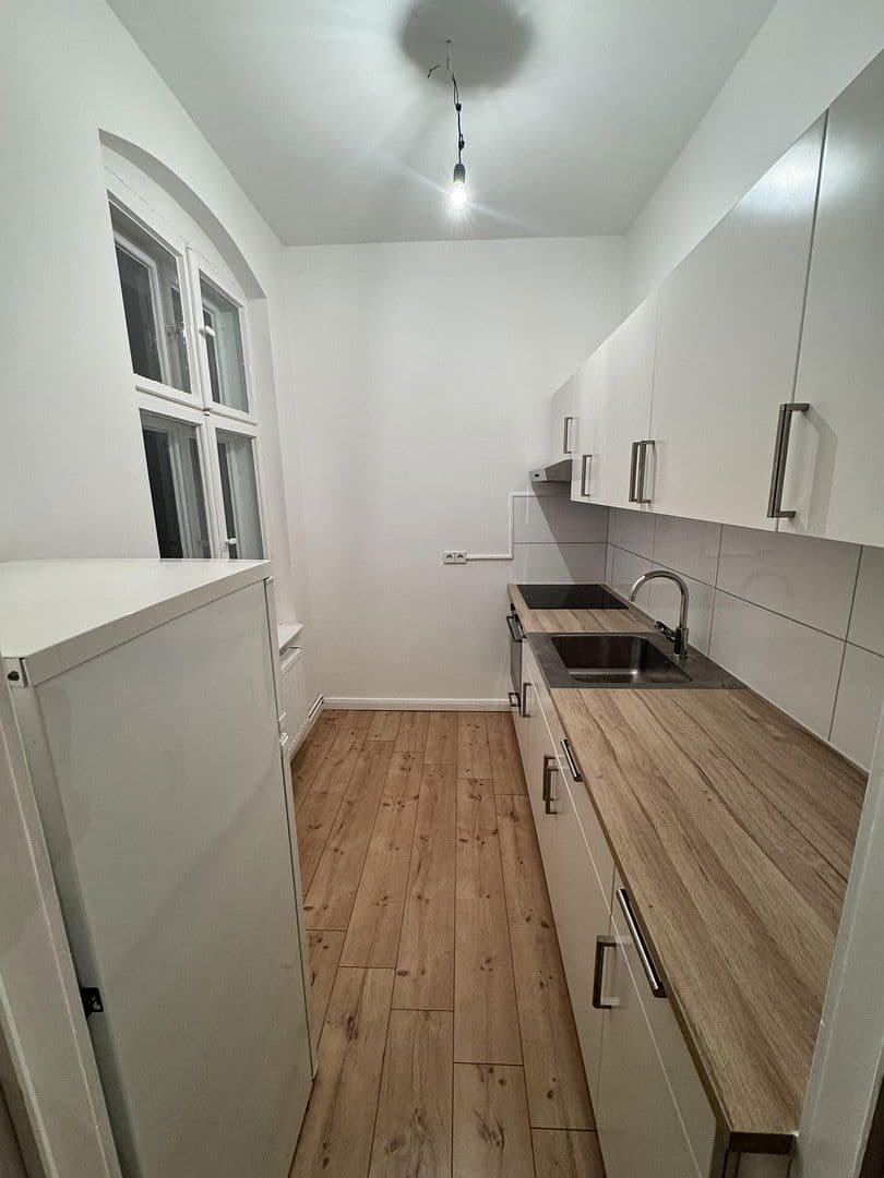 Prenájom bytu 2-izbový 55 m², Trelleborger Str 14, Berlin, Berlín Prenájom bytu 2-izbový 55 m², Trelleborger Str 14, Berlin, Berlín