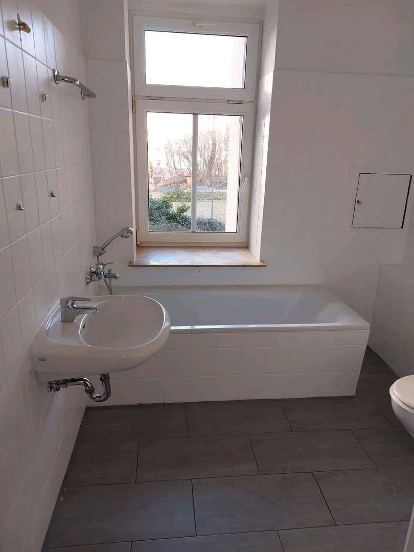 Prenájom bytu 2-izbový 53 m², Stadtlerstraße 15, Chemnitz, Sasko Prenájom bytu 2-izbový 53 m², Stadtlerstraße 15, Chemnitz, Sasko