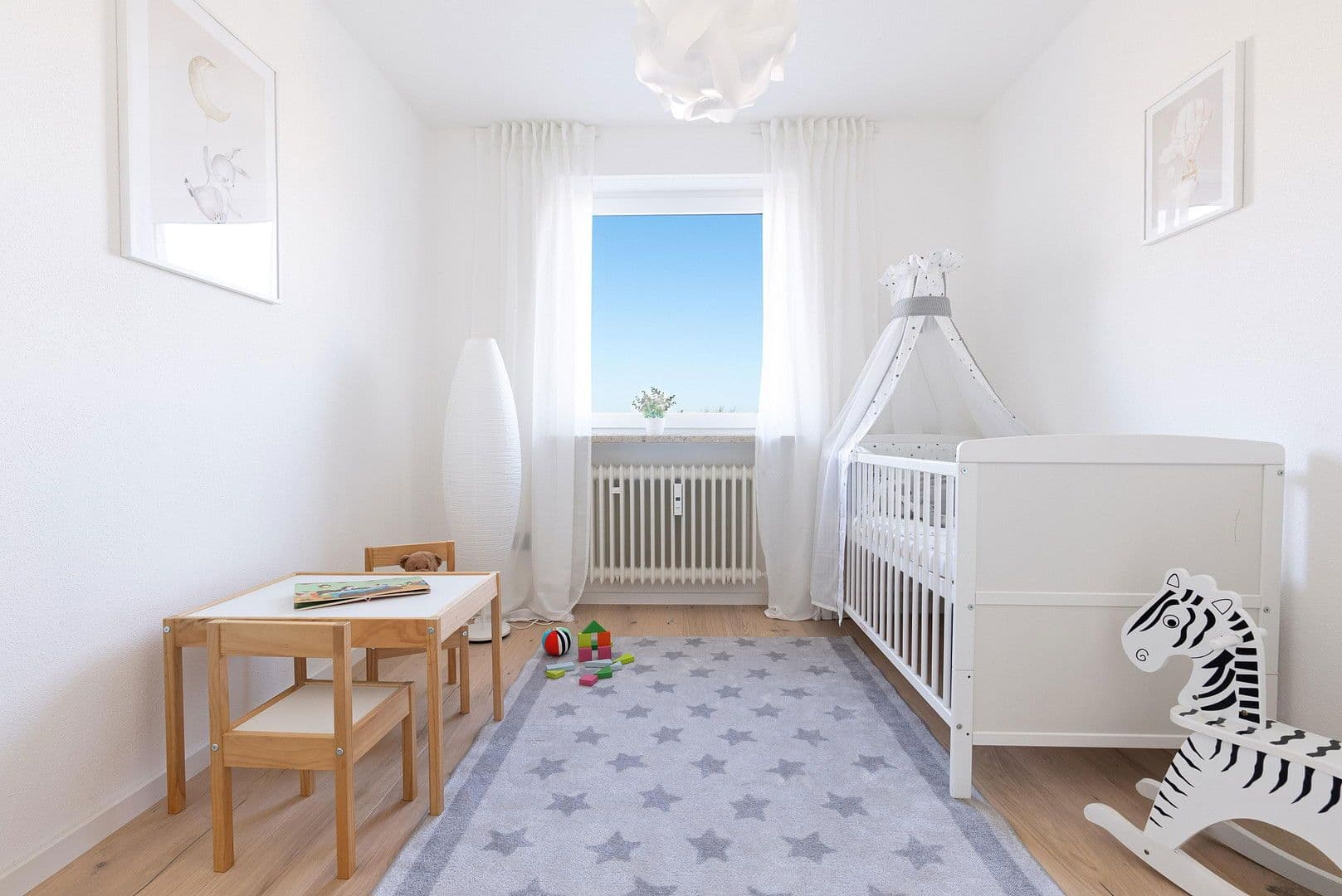 Predaj bytu 4-izbový 84 m², Königsbrunn, Bavorsko Predaj bytu 4-izbový 84 m², Königsbrunn, Bavorsko