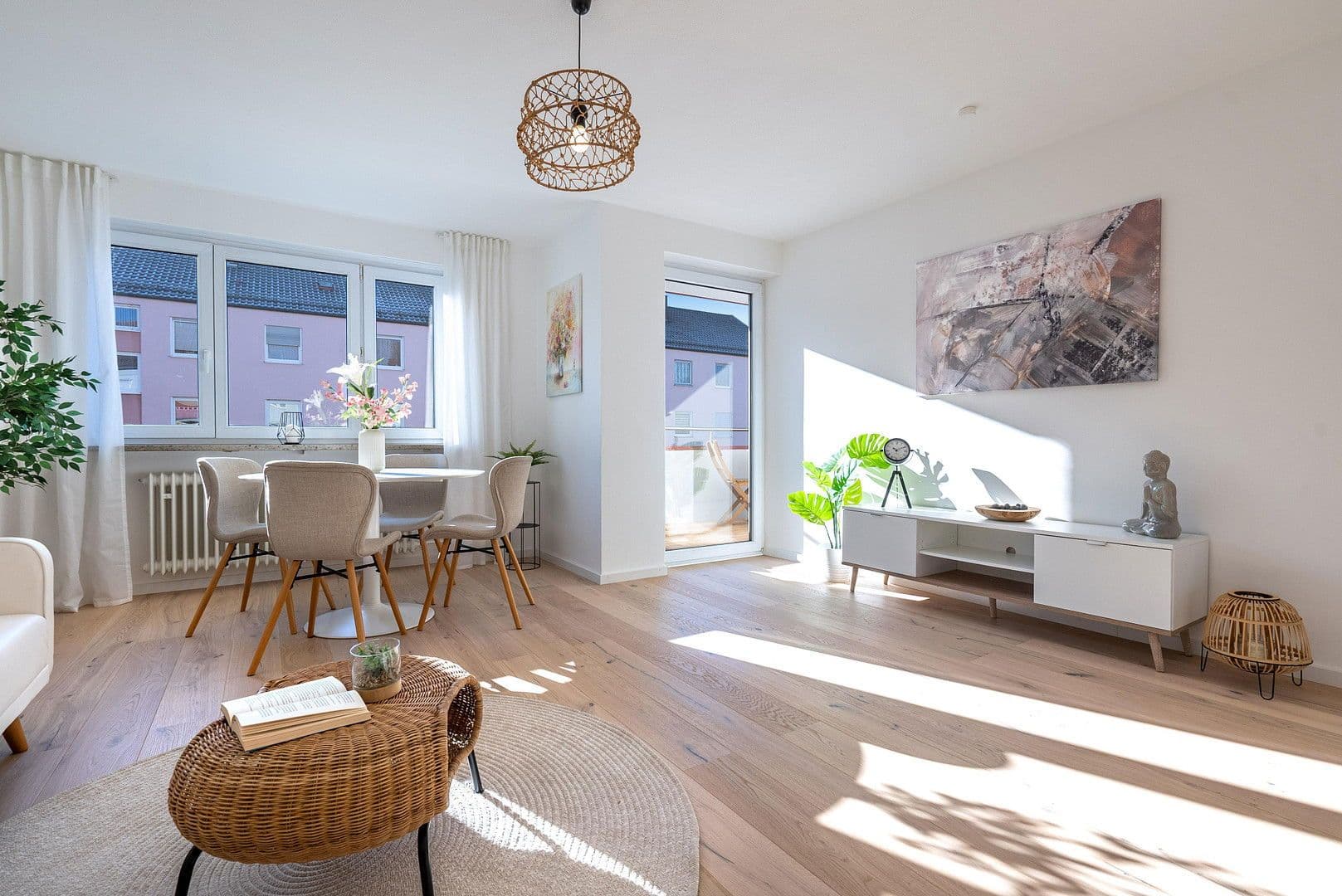 Predaj bytu 4-izbový 84 m², Königsbrunn, Bavorsko Predaj bytu 4-izbový 84 m², Königsbrunn, Bavorsko