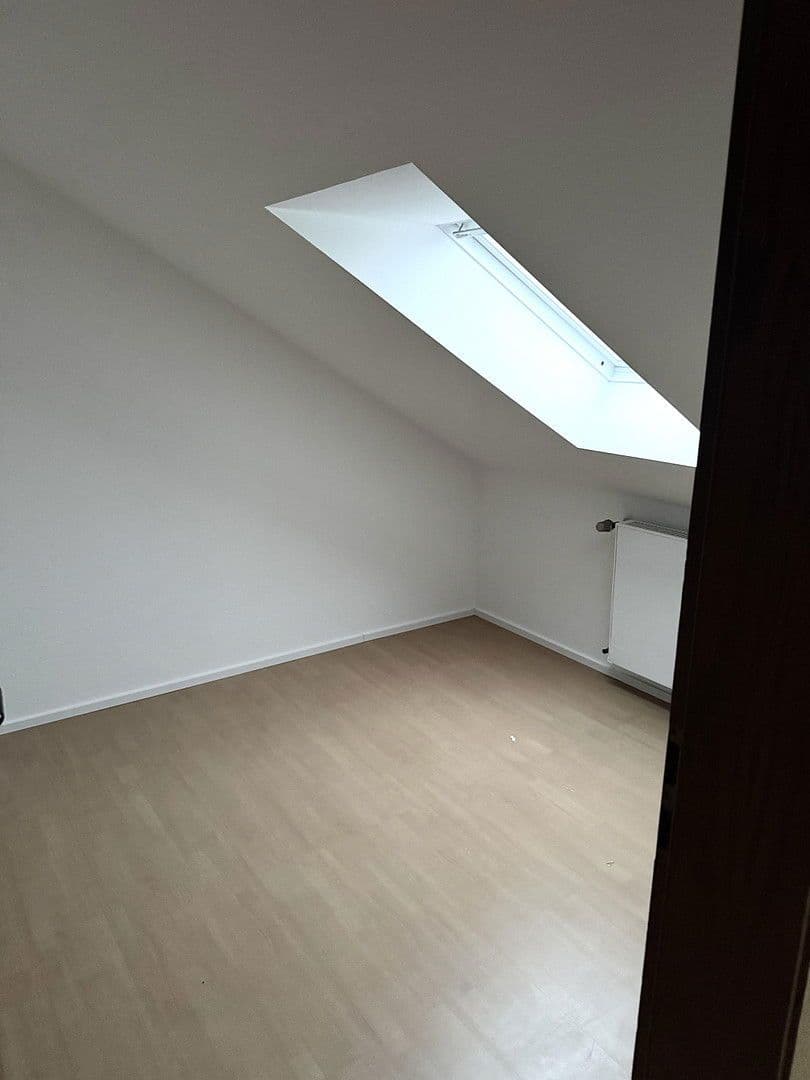 Predaj domu 154 m², pozemek 390 m², Köln, Severné Porýnie - Westfálsko Predaj domu 154 m², pozemek 390 m², Köln, Severné Porýnie - Westfálsko