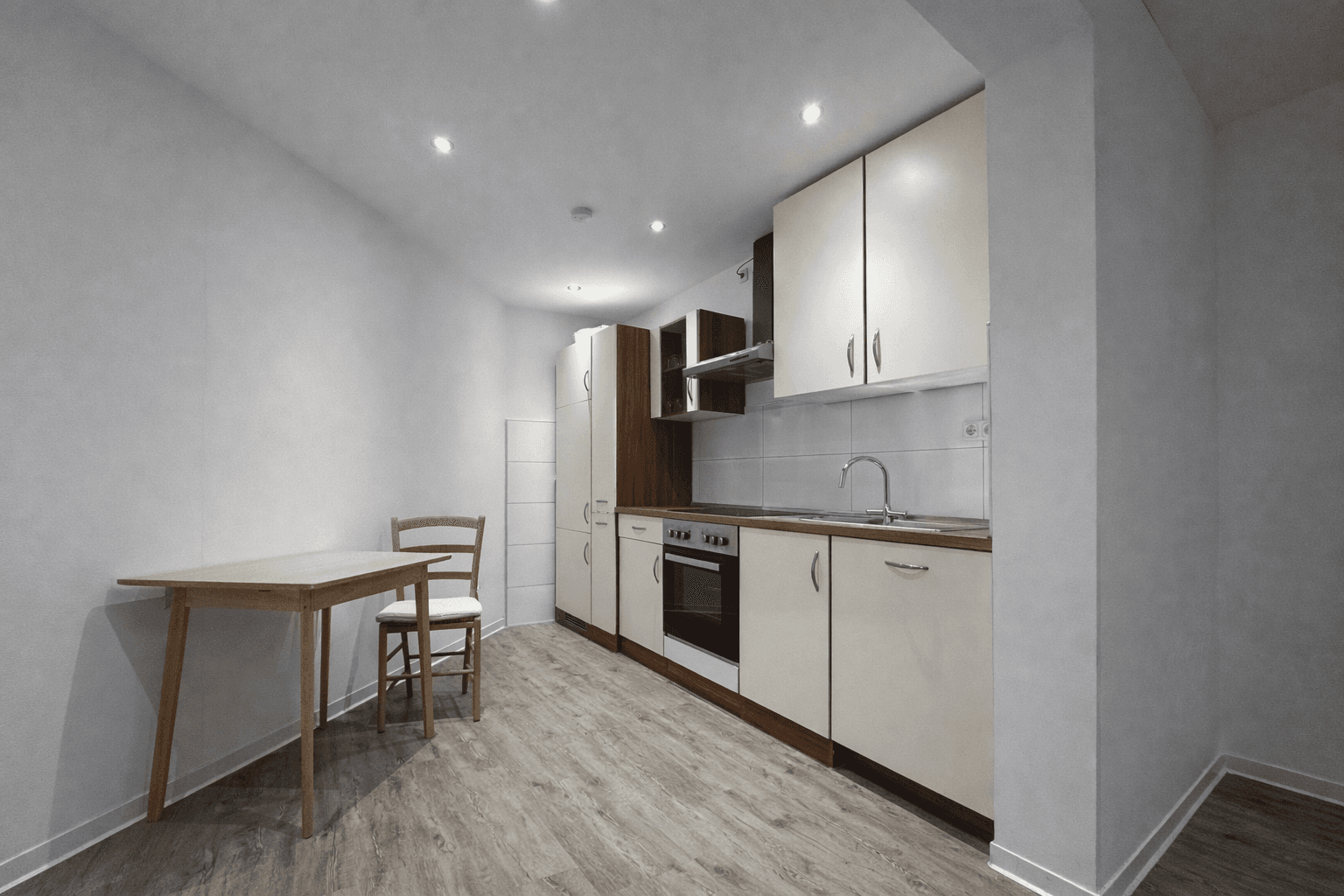 Predaj domu 1.236 m², pozemek 1.170 m², Übacher Weg 121 + 123, Alsdorf, Severné Porýnie - Westfálsko Predaj domu 1.236 m², pozemek 1.170 m², Übacher Weg 121 + 123, Alsdorf, Severné Porýnie - Westfálsko