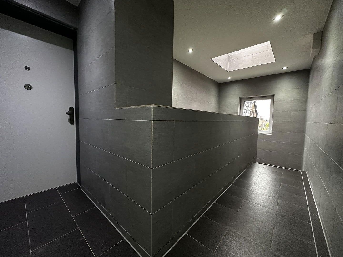 Predaj domu 1.236 m², pozemek 1.170 m², Übacher Weg 121 + 123, Alsdorf, Severné Porýnie - Westfálsko Predaj domu 1.236 m², pozemek 1.170 m², Übacher Weg 121 + 123, Alsdorf, Severné Porýnie - Westfálsko