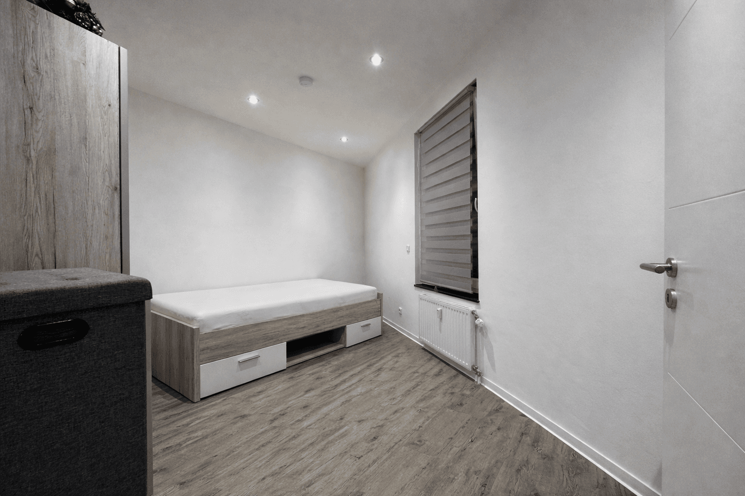 Predaj domu 1.236 m², pozemek 1.170 m², Übacher Weg 121 + 123, Alsdorf, Severné Porýnie - Westfálsko Predaj domu 1.236 m², pozemek 1.170 m², Übacher Weg 121 + 123, Alsdorf, Severné Porýnie - Westfálsko