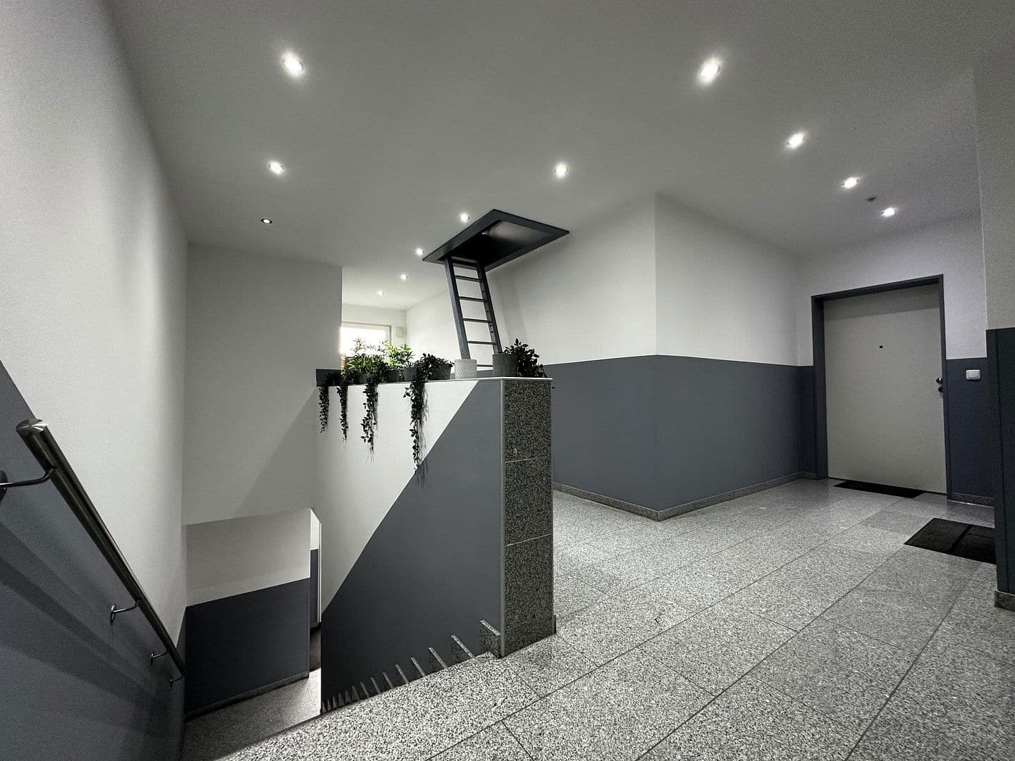 Predaj domu 640 m², pozemek 1.442 m², Bergmannsweg 76, Baesweiler, Severné Porýnie - Westfálsko Predaj domu 640 m², pozemek 1.442 m², Bergmannsweg 76, Baesweiler, Severné Porýnie - Westfálsko