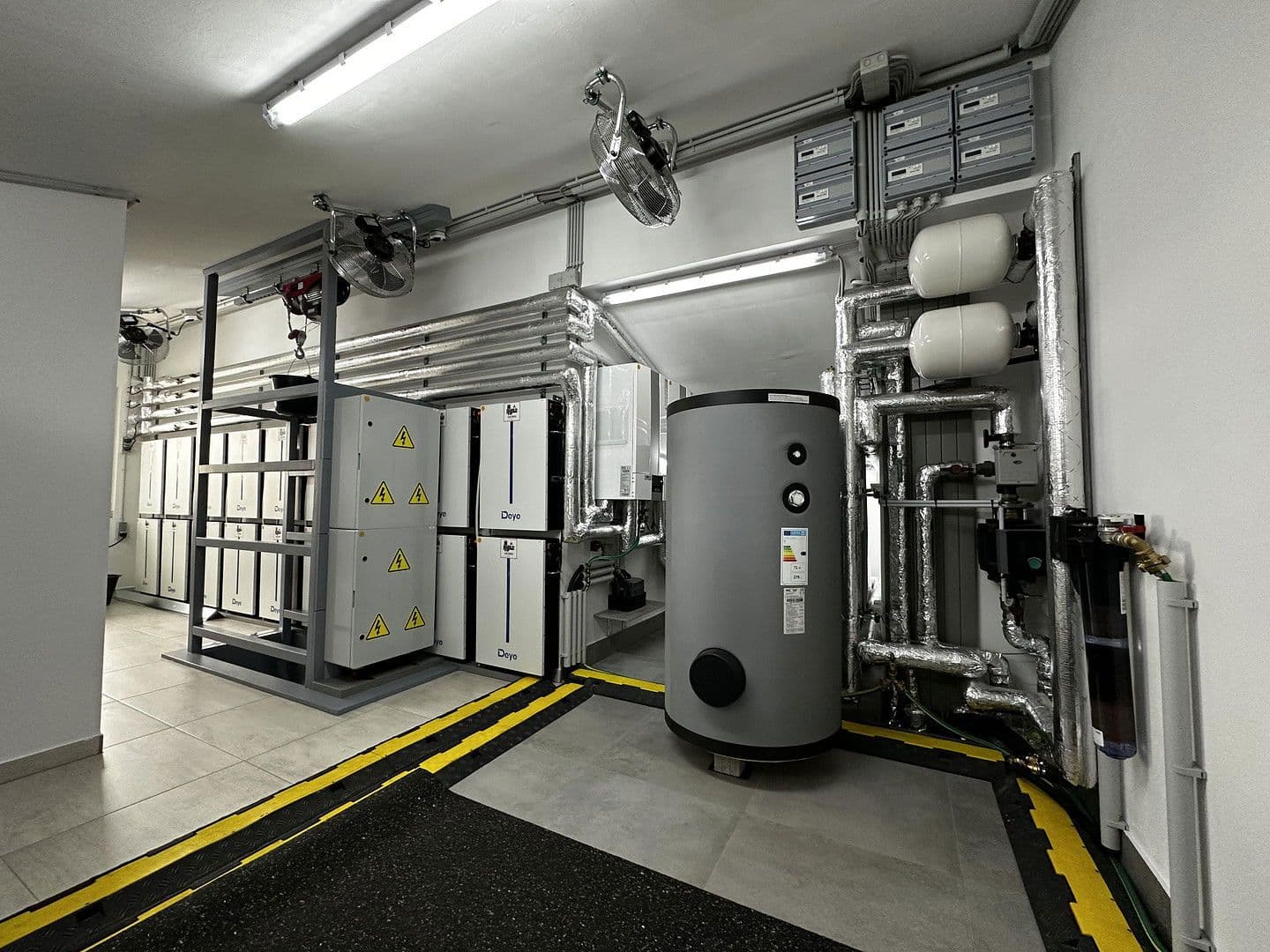 Predaj domu 640 m², pozemek 1.442 m², Bergmannsweg 76, Baesweiler, Severné Porýnie - Westfálsko Predaj domu 640 m², pozemek 1.442 m², Bergmannsweg 76, Baesweiler, Severné Porýnie - Westfálsko