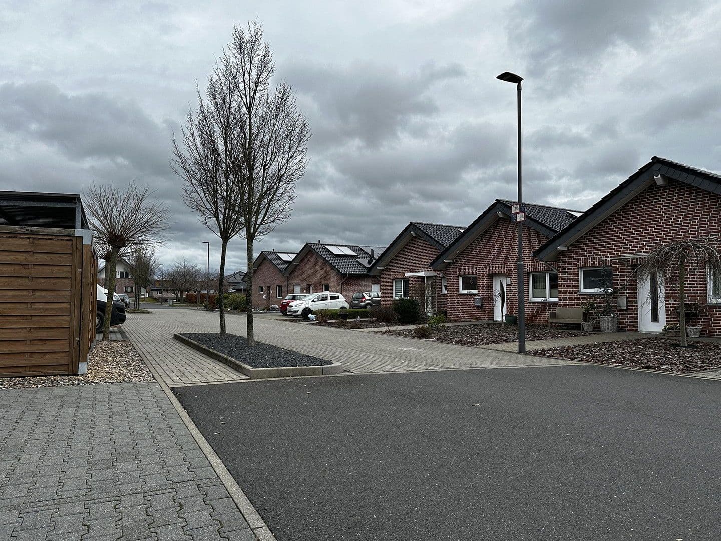 Predaj domu 640 m², pozemek 1.442 m², Bergmannsweg 76, Baesweiler, Severné Porýnie - Westfálsko Predaj domu 640 m², pozemek 1.442 m², Bergmannsweg 76, Baesweiler, Severné Porýnie - Westfálsko